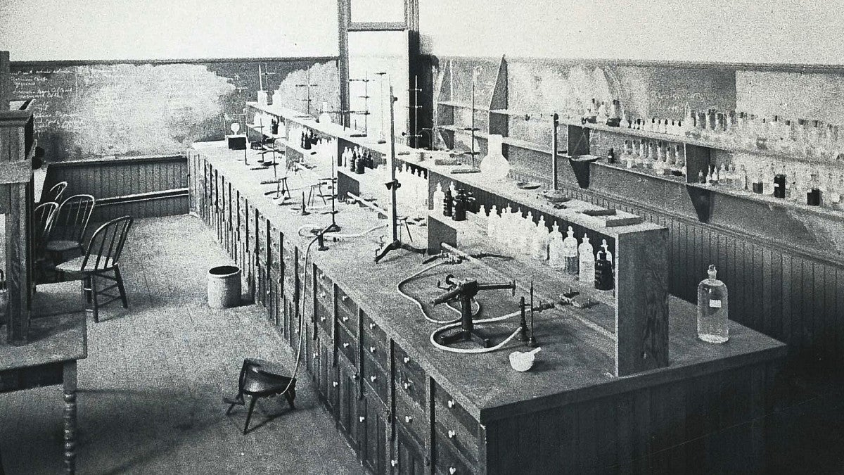Physics department hisotorical lab