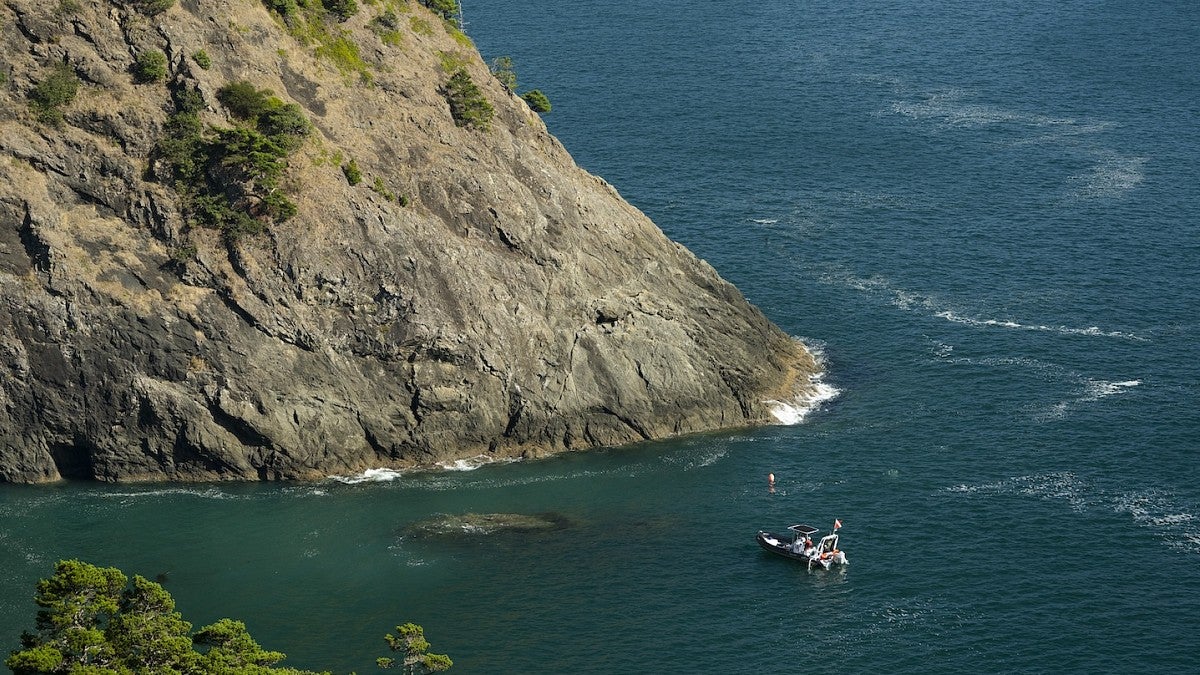  Erik Urdahl Diving in PortOrford 