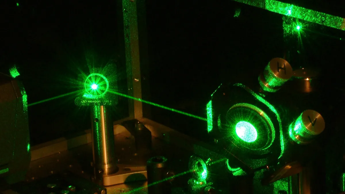 Optical Molecular & Quantum Science, laser project